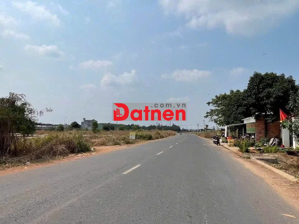 3000m2 mặt tiền đường gần quốc lộ , gần KCN chỉ 165 triệu /sổ