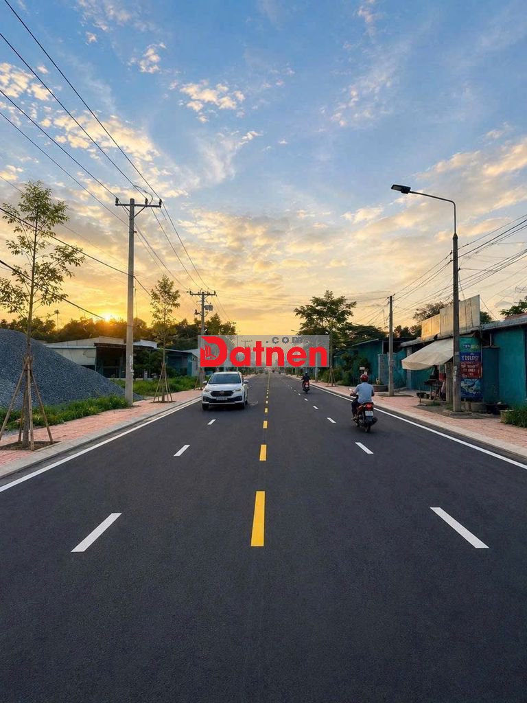 💥LÔ ĐẤT NỀN MẶT TIỀN ĐƯỜNG LỚN KINH DOANH ẦM SUẤT