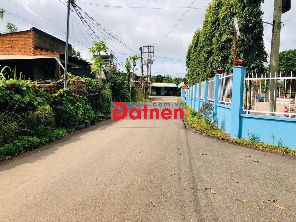 GÍA CHỈ TỪ HƠN 6 TRĂM ĐẾN HƠN 1 TỶ 1 NỀN ĐẤT Ở GIÁP SÂN BAY LT