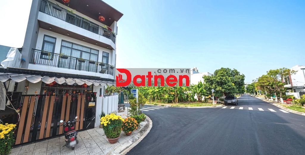 Chuyển nhượng lô góc siêu rộng 200m2 đường Huỳnh Xuân Nhị