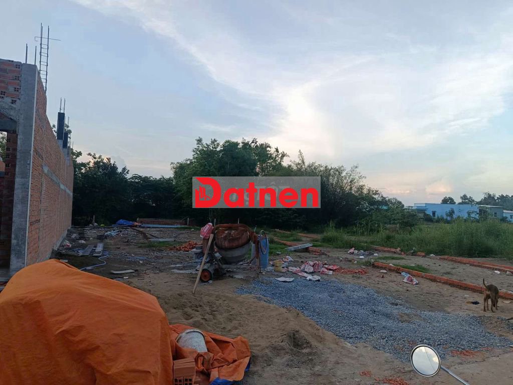 430 Triệu - 134,8m2 - Cách QL50 chỉ 300m - Sổ riêng - Chính chủ