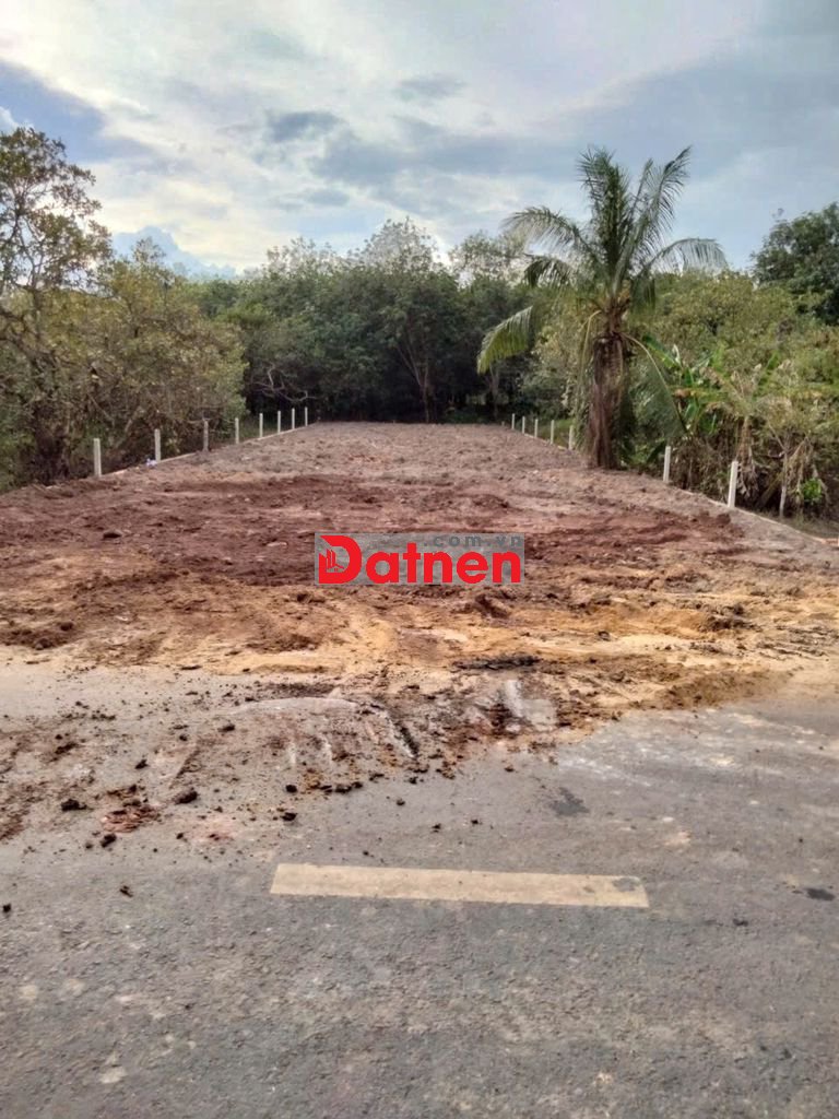 CẦN BÁN MIẾNG GẦN HƠN 900M2