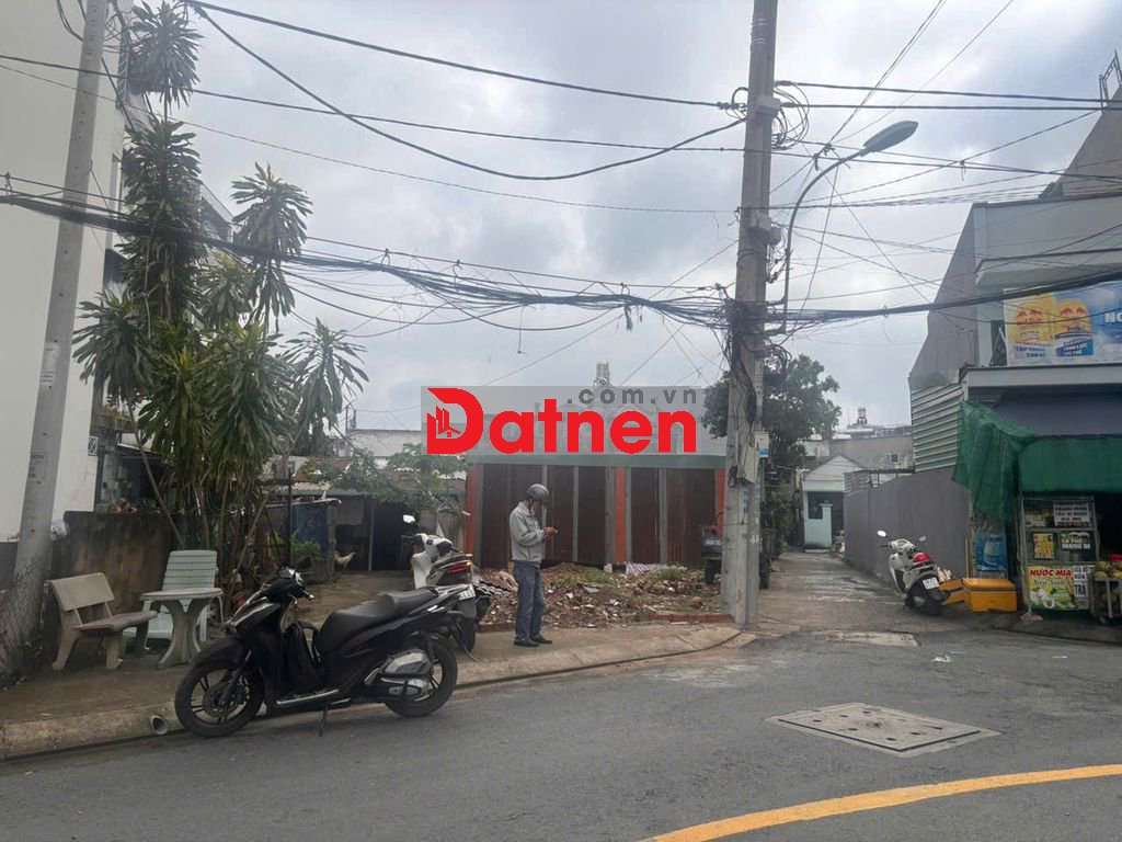 Góc 2 mặt tiền TCH07, 71m2 full thổ, phường Trung Mỹ Tây (mới).