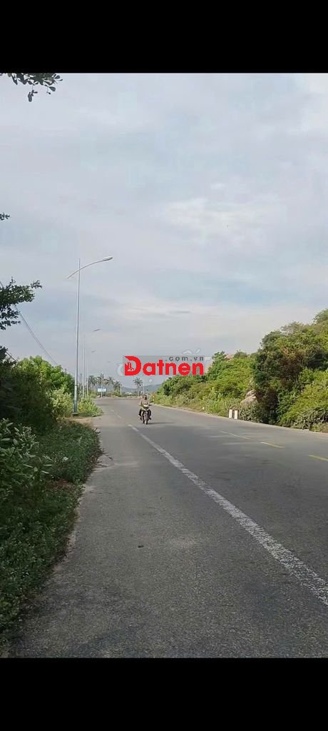 Đất Kinh doanh Resort