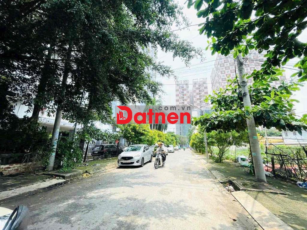 đất hẻm cây keo sát chung cư Sunview khu Thăng Long Home chợ Tam Hà