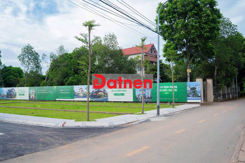 Chỉ 2.8 tỷ có ngay 100m full thổ cư trung tâm hòa lạc gần ĐH Quốc Gia