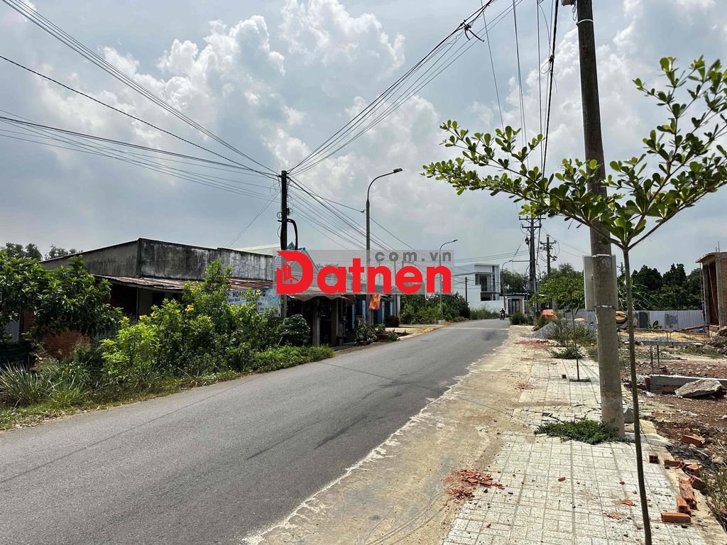 Bán Lô Đất Mặt Tiền Sông Thao - Bàu Hàm Chỉ 1tyxx