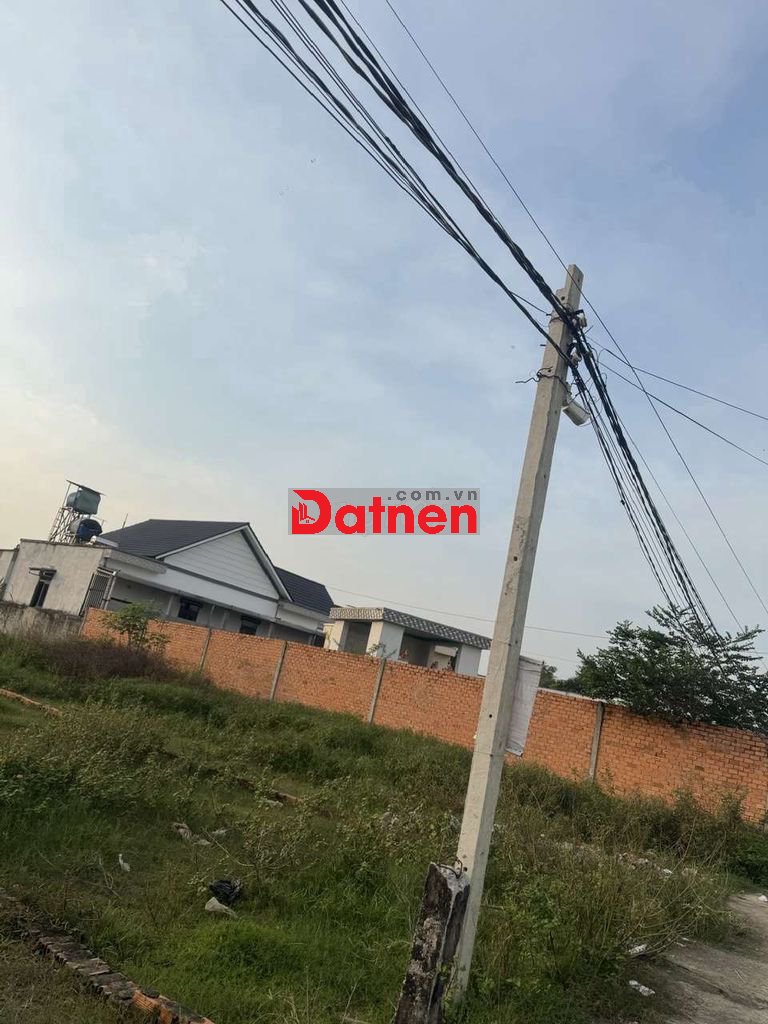 Bán đất full thổ cư . xã Đức Hòa Đông, Long An cũ