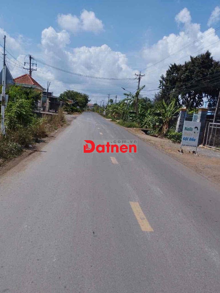 cần bán đất mặt tiền nhựa , ngay sân bay long thành