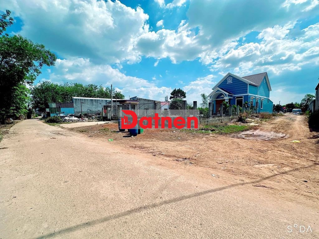 1300m2 SÁT đường DT753 đi sân bay Long Thành chỉ 100 tr bao sang tên