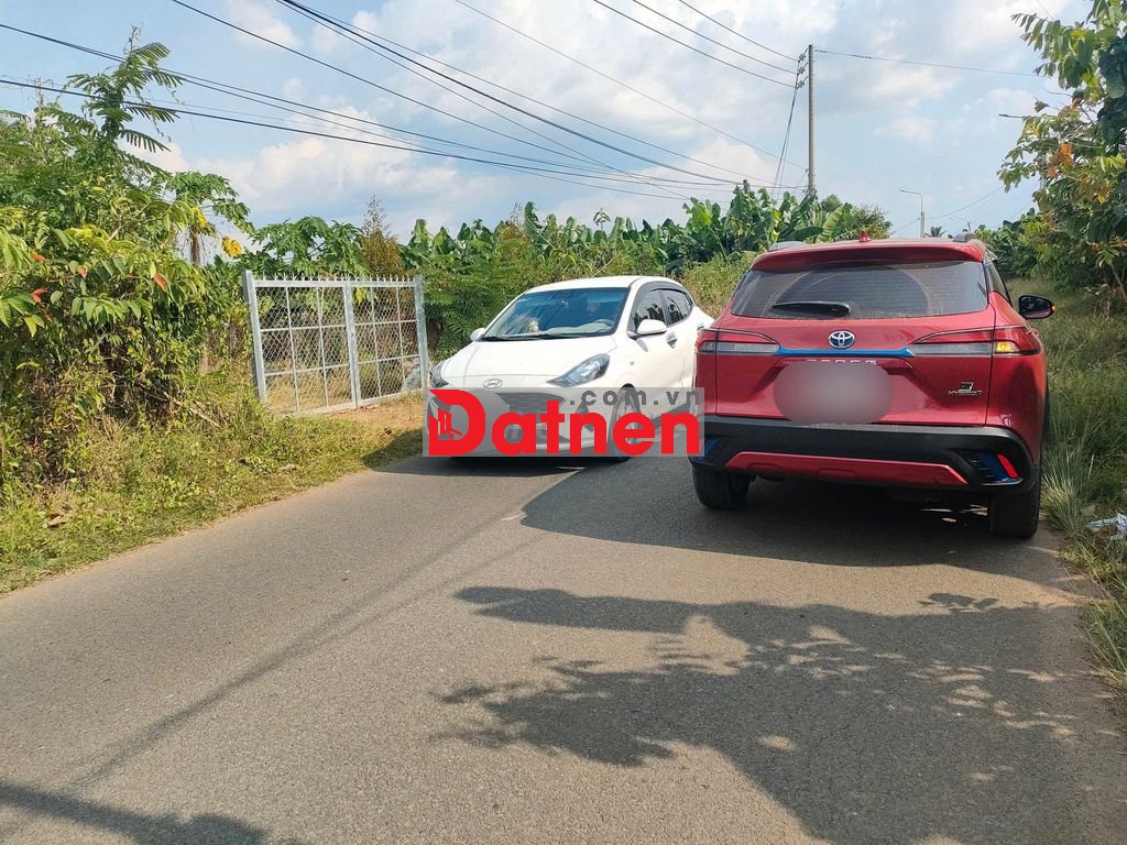 Bán đất mặt tiền đường nhựa ô tô, gần QL20 giá chỉ 3tr/m2 trung tâm xã