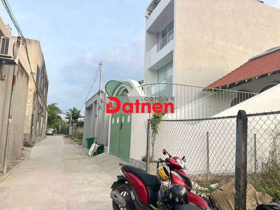 ĐẤT ĐẸP HƯNG ĐỊNH ,SÁT CHỢ BÚNG