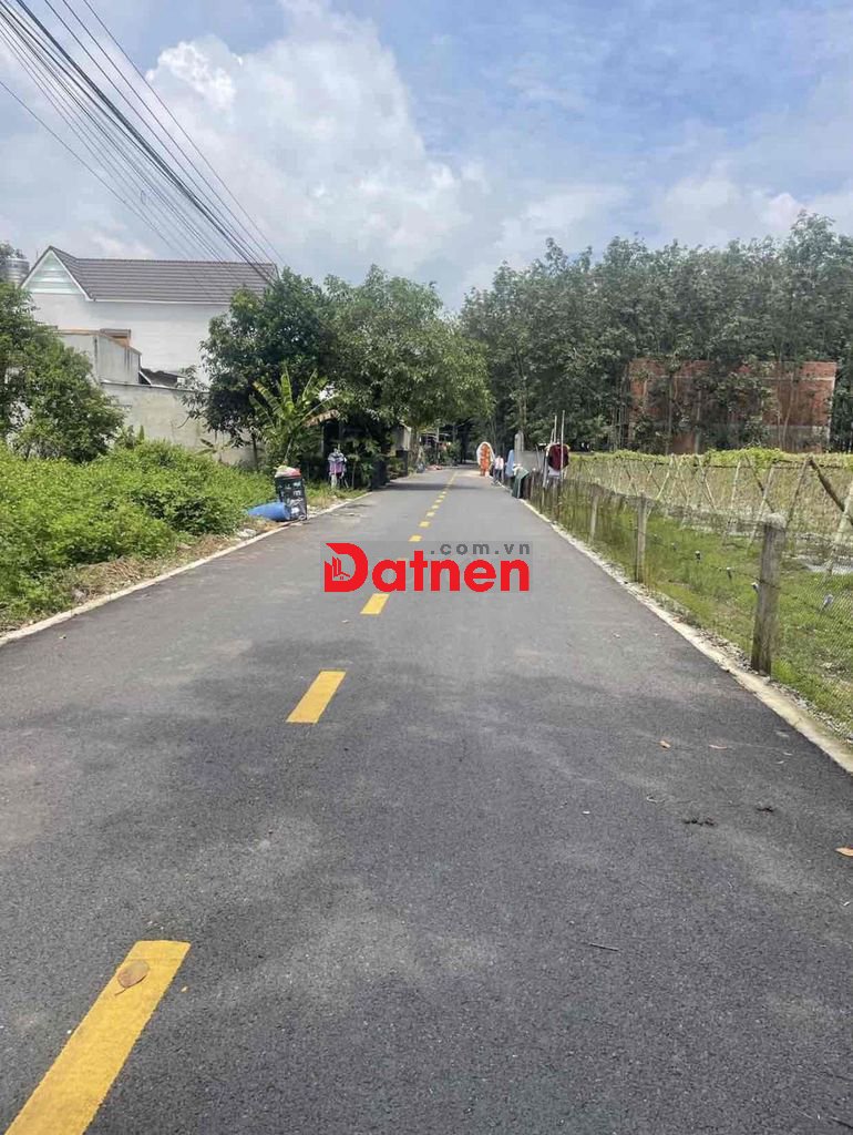 Chính chủ bán nhanh lô đất trong khu dân cư giá rẻ