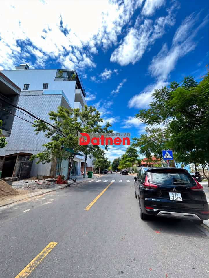 BÁN ĐẤT TẶNG NHÀ MẶT TIỀN NGUYỄN ĐÌNH CHIỂU – 130M² – NGANG 4,3M